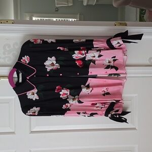 💐🌸ALICE AND OLIVIA FLORAL BLOUSE, SIZE M